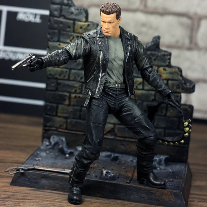 Action Figures Terminator  Judgment Day T-800  (Sarah Connor, Arnold Schwarzenegger)